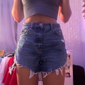 AMERICAN EAGLE BLUE DENIM SHORTS
